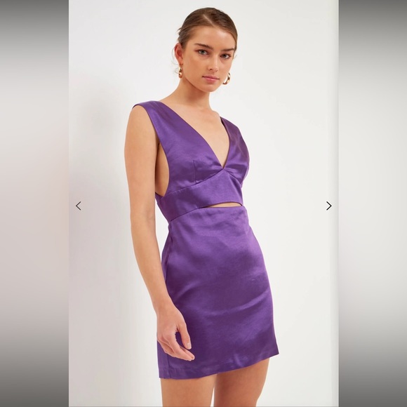 NWT Endless Rose Satin Cut-Out Mini Dress Size M Women Designer Cocktail - Picture 5 of 5